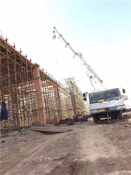 泰安市吊车作业的安全注意事项有哪些？