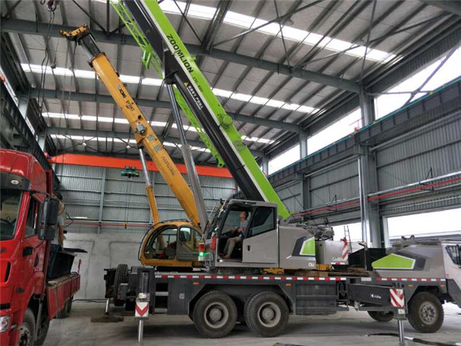 泰安市高空车出租需要注意哪些安全事项？